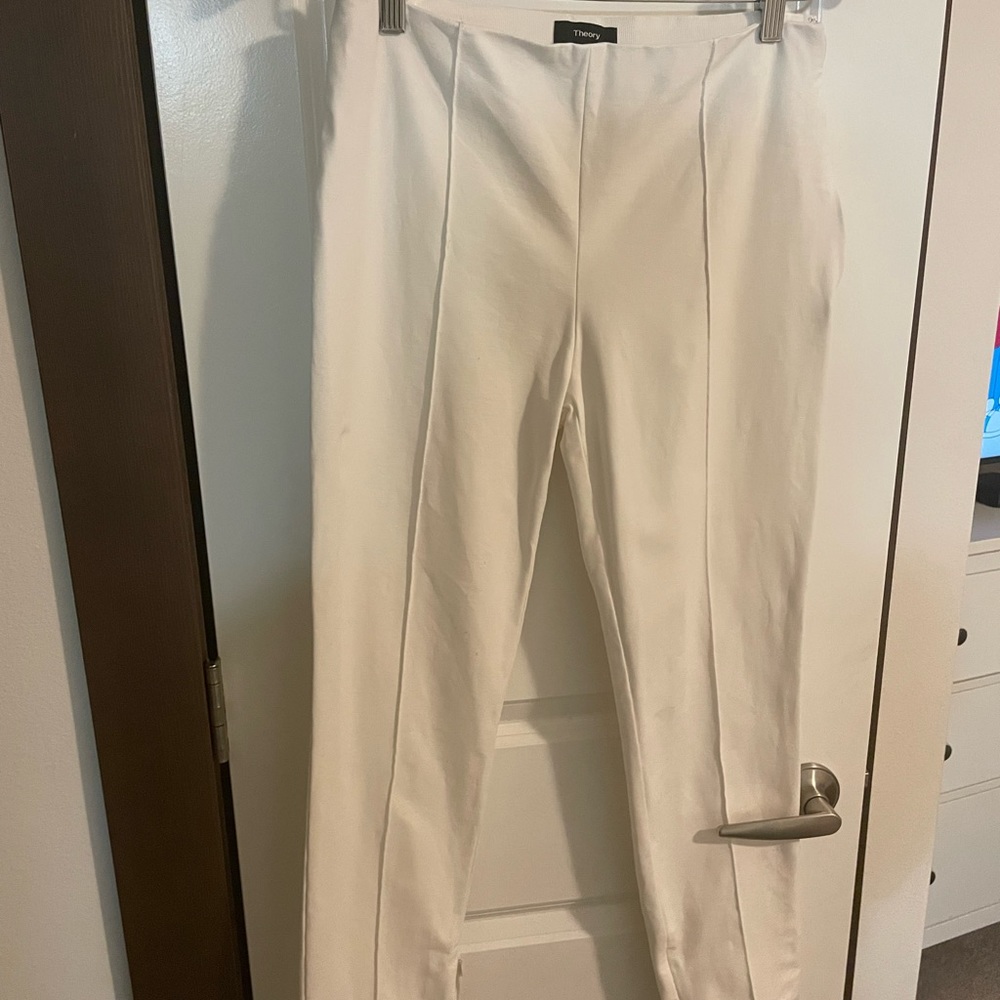 Theory sz 8 off white pants.